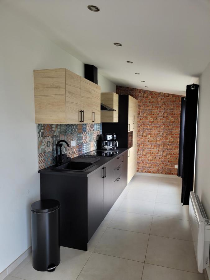Il Vialetto , Appartement Milano , Spacieux, Tout Confort, Au Calme Jeumont Eksteriør billede